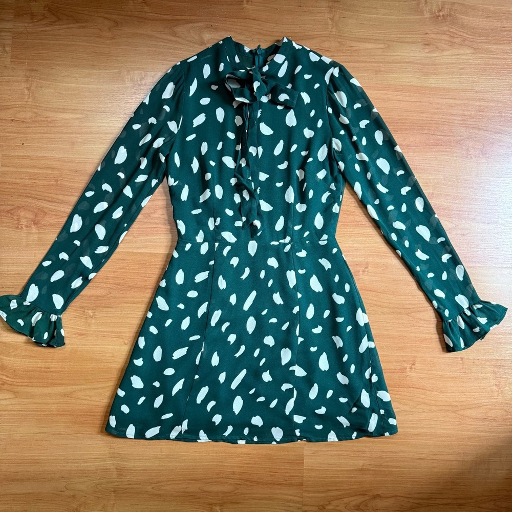 Reformation Fox Dress in Fen Size 4 Geometric Christmas Dress Holidays - Picture 6 of 11